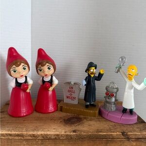 Burger King Collectibles The Simpsons and Juliet Gnomes